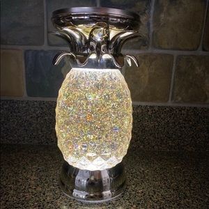 Bath and body works pineapple water globe pedestal